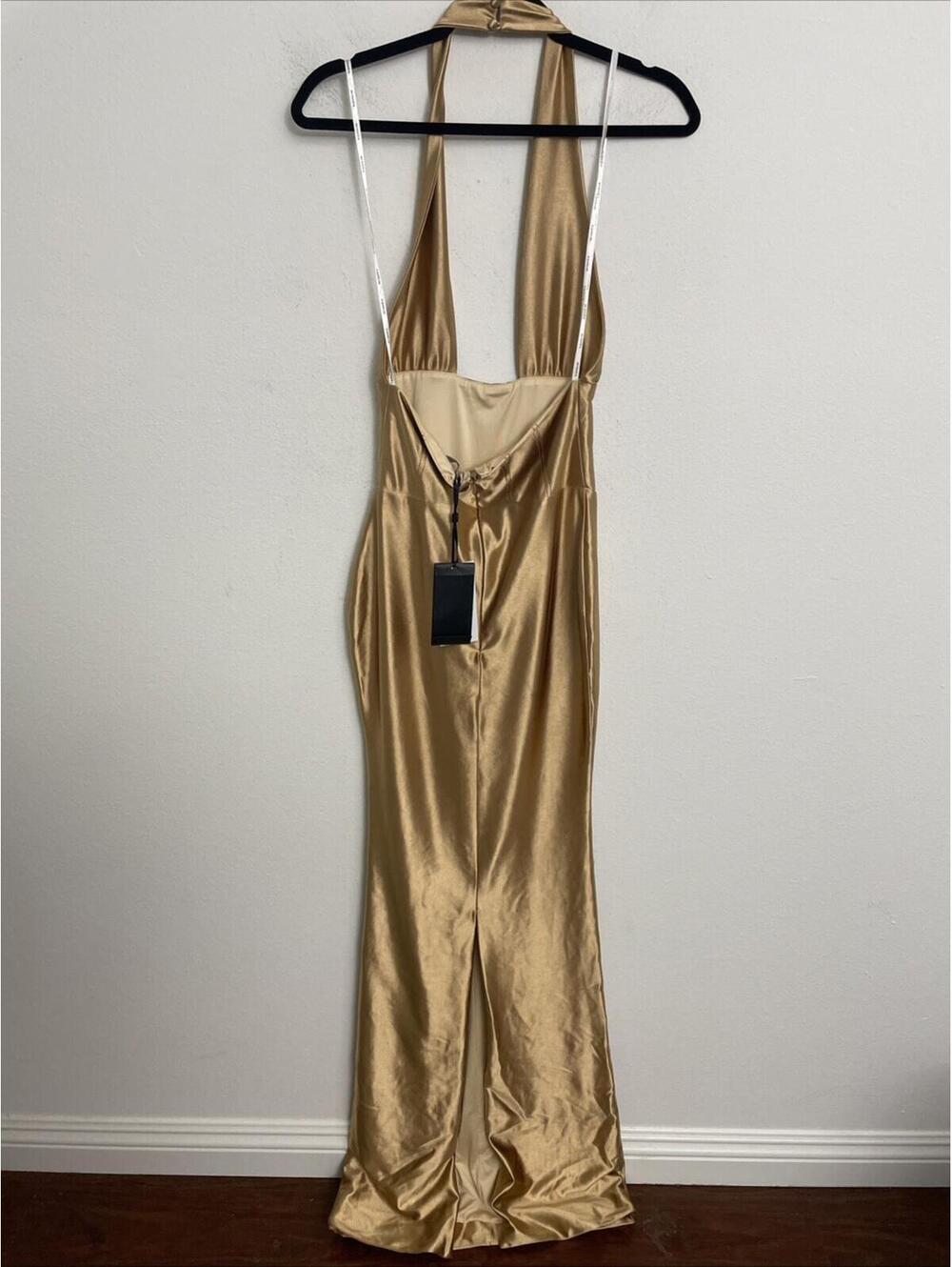 Retrofete Gold Metallic Halter Gown - Picture 4 of 12